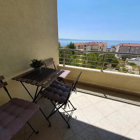 Nono * Makarska