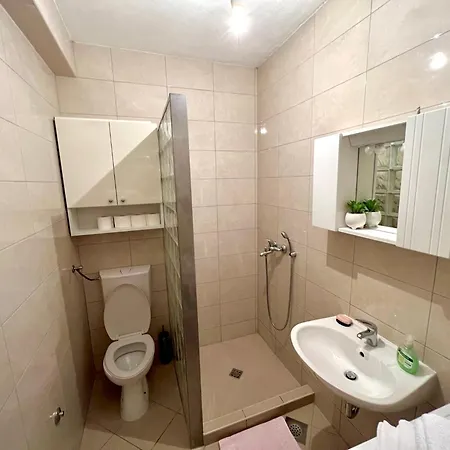 Apartment Nono Makarska