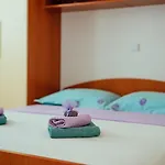 Nono Makarska