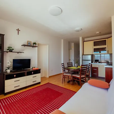 Nono Apartmán